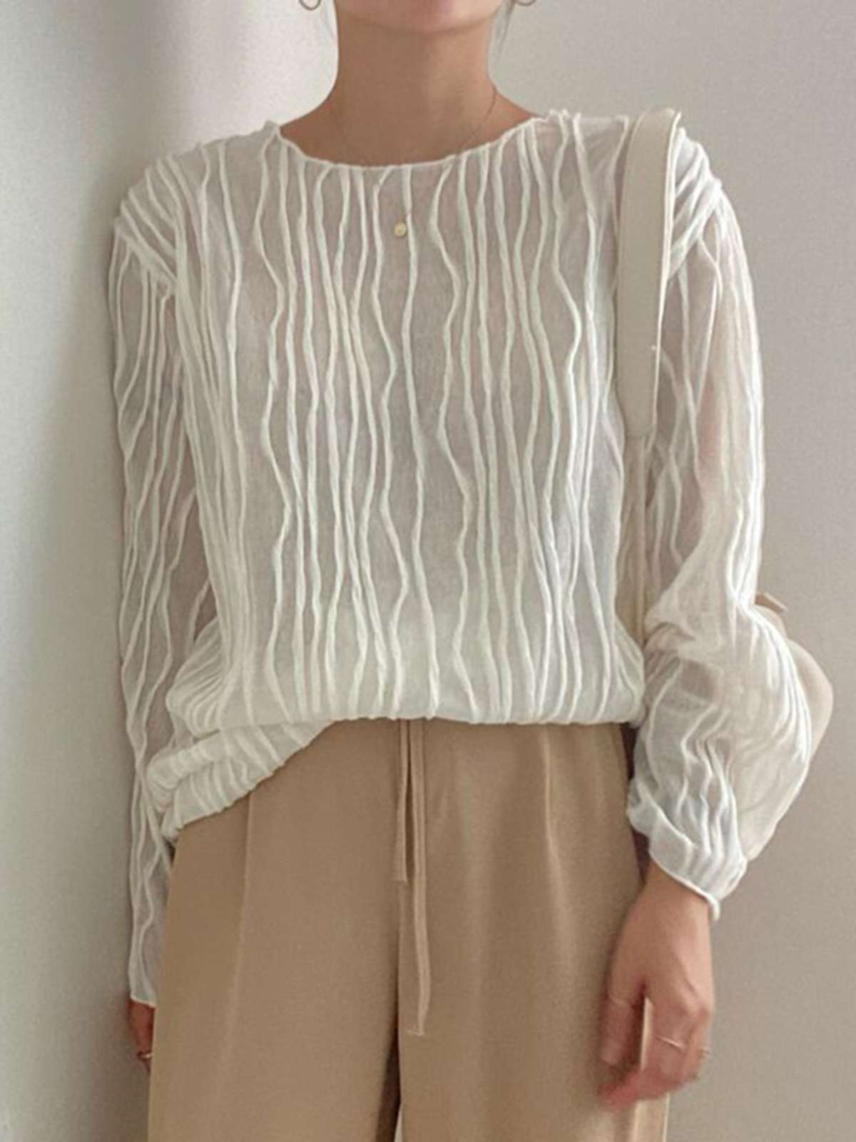 Loose Fit Chiffon Blouse.