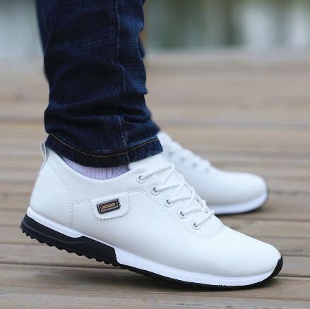 Men's Casual Comfort Walking Sneaker