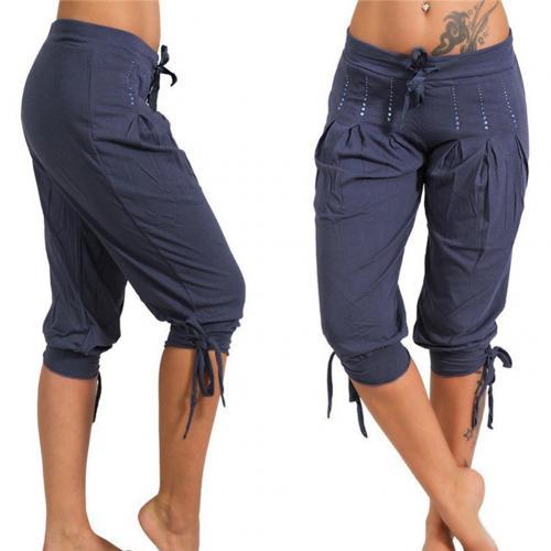 Ladies Pleated Drawstring Capri Pants