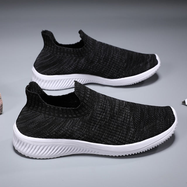 Men Slip-On Lightweight Sneaker