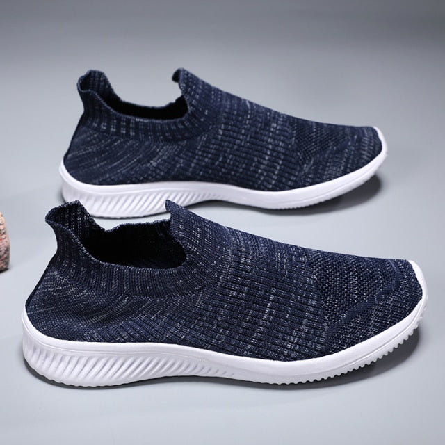 Men Slip-On Lightweight Sneaker