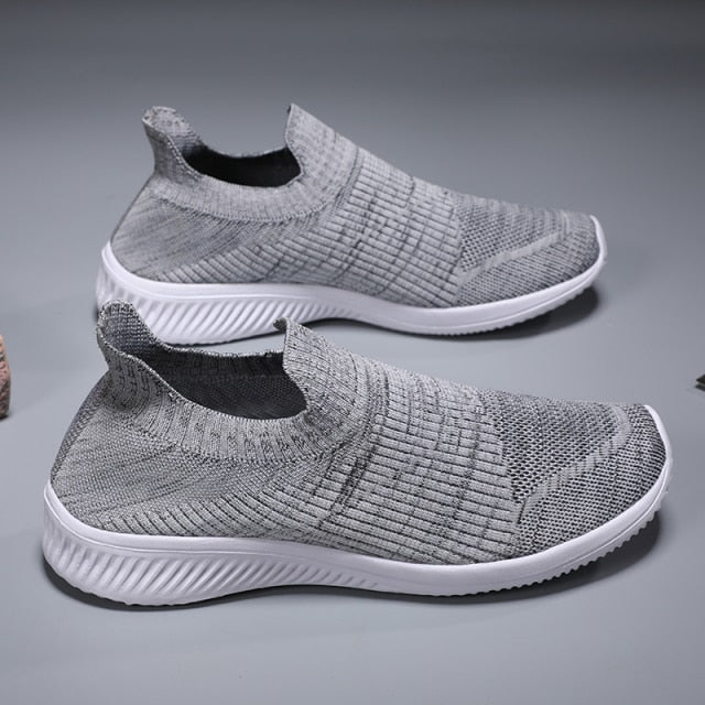 Men Slip-On Lightweight Sneaker