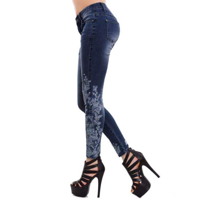 High Fashion Accentuated Skinny Jeans